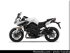 yamaha_2013_fazer_8_034.jpg