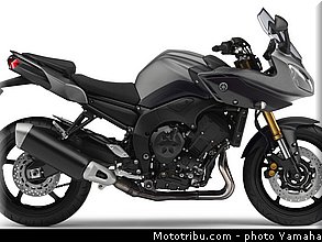yamaha_2013_fazer_8_040.jpg