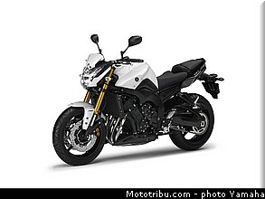 yamaha_2013_fz8_018.jpg
