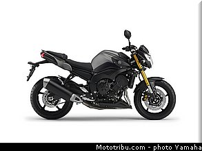 yamaha_2013_fz8_023.jpg