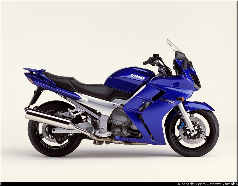 yamaha_2002_fjr_1300_001