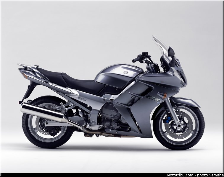 yamaha_2003_fjr_1300_011
