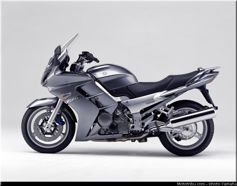 yamaha_2003_fjr_1300_012