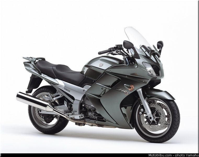 yamaha_2005_fjr_1300_011