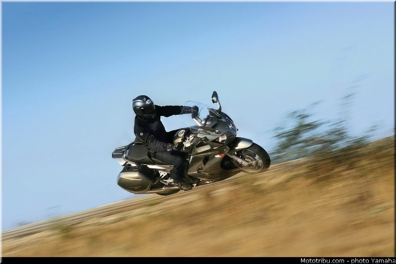 yamaha_2006_fjr_1300_a_002