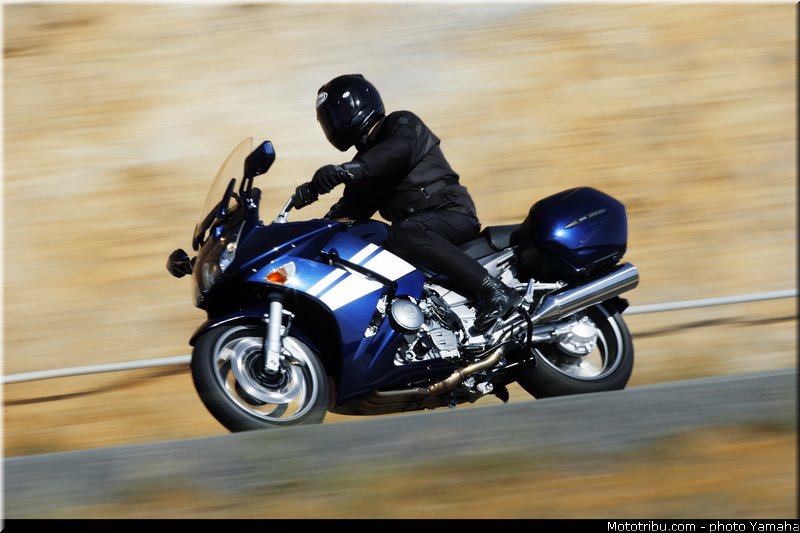 yamaha_2006_fjr_1300_as_001