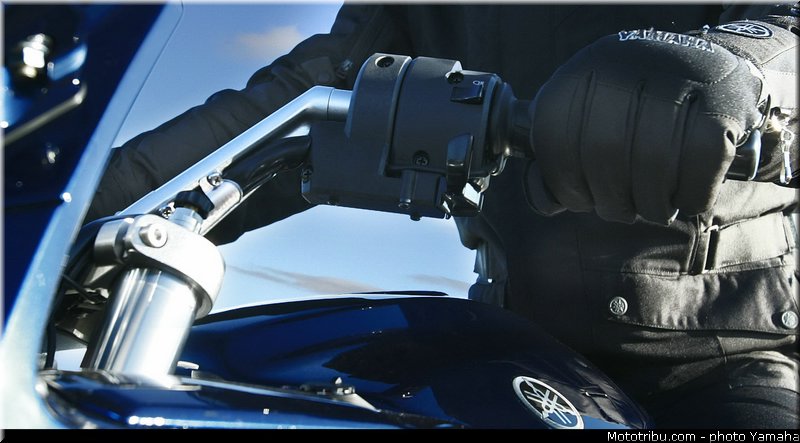 yamaha_2006_fjr_1300_as_008