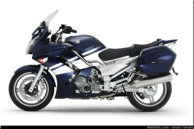 yamaha_2006_fjr_1300_as_011
