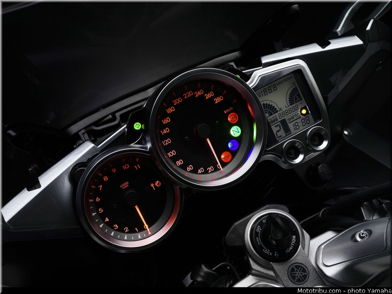yamaha_2006_fjr_1300_as_021