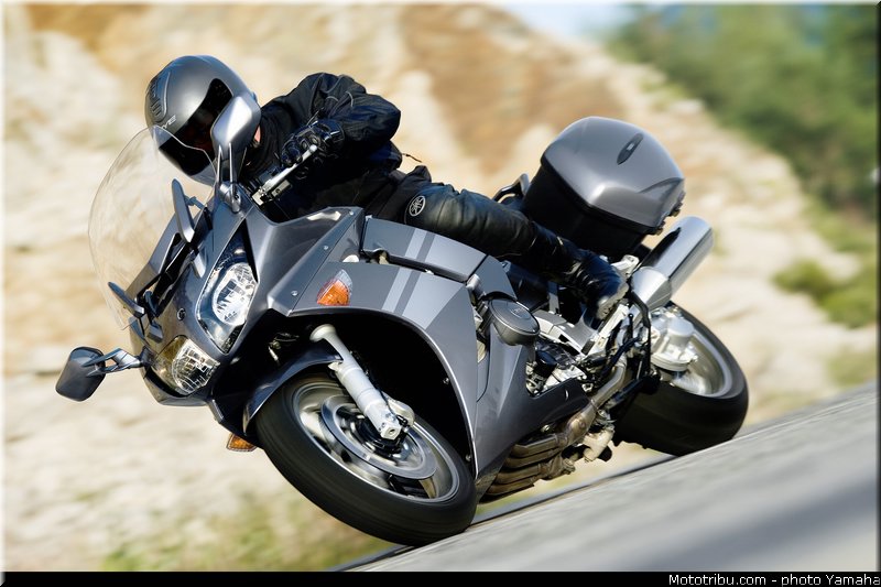 yamaha_2007_fjr_1300_a_004