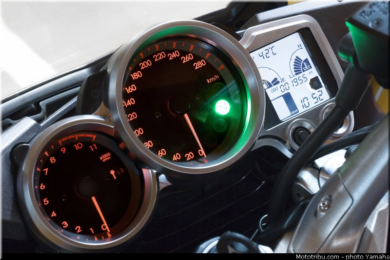 yamaha_2007_fjr_1300_a_024