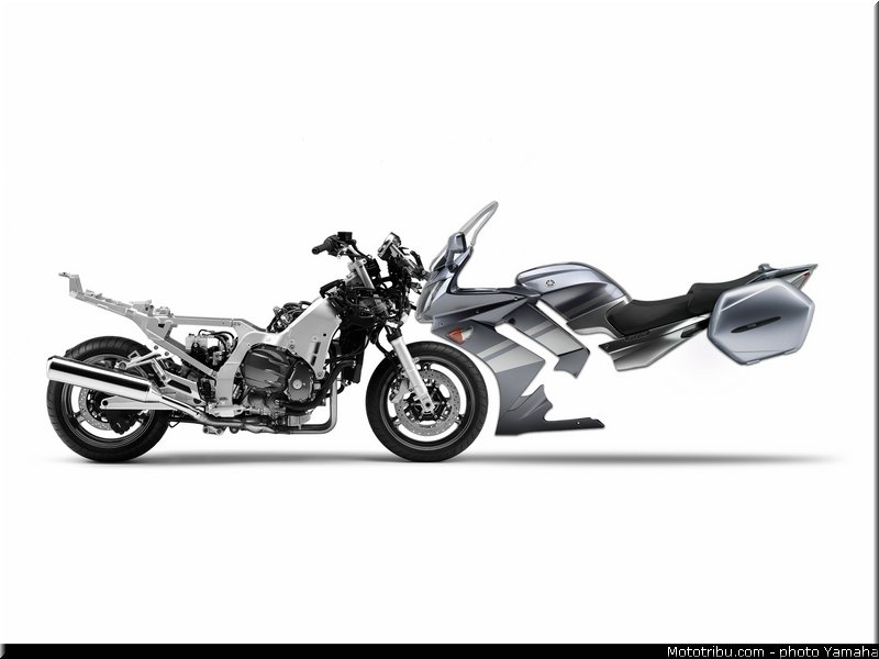 yamaha_2012_fjr_1300_a_004