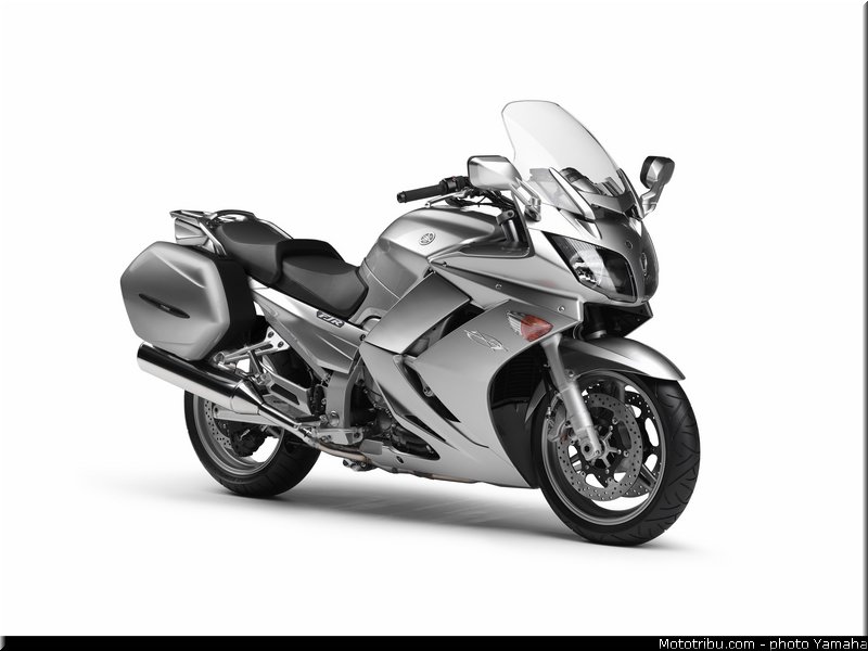 yamaha_2012_fjr_1300_a_007