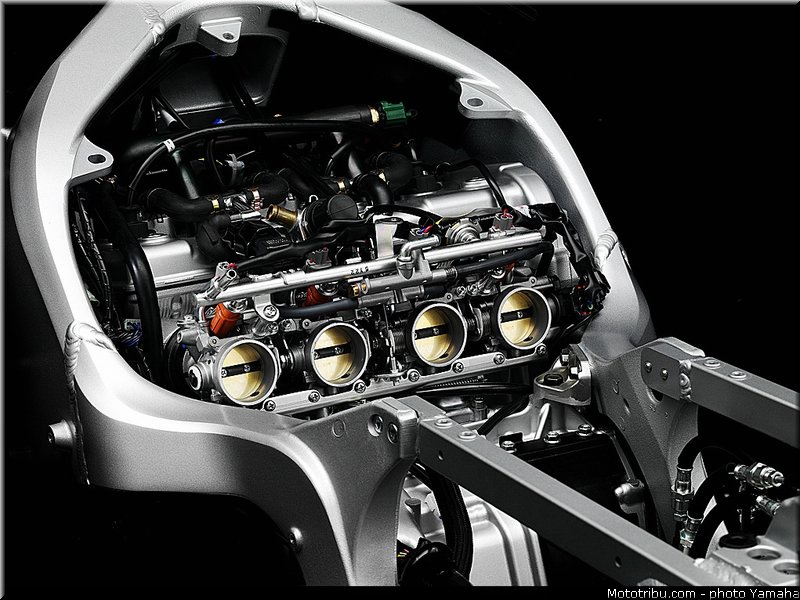 yamaha_2012_fjr_1300_a_015