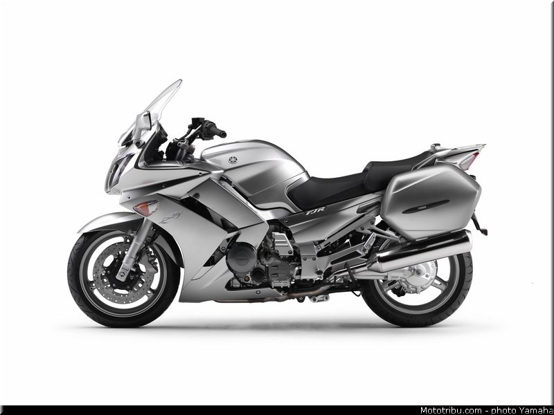yamaha_2012_fjr_1300_as_005