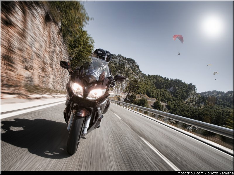 yamaha_2013_fjr_1300_a_004