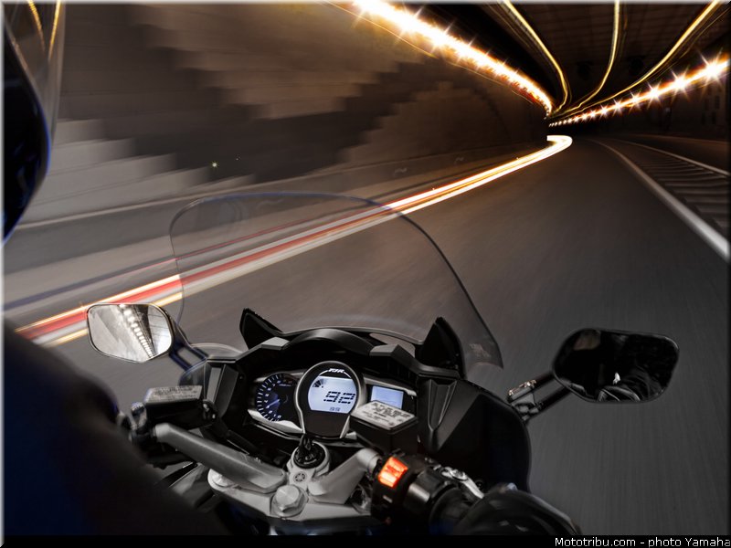 yamaha_2013_fjr_1300_a_005