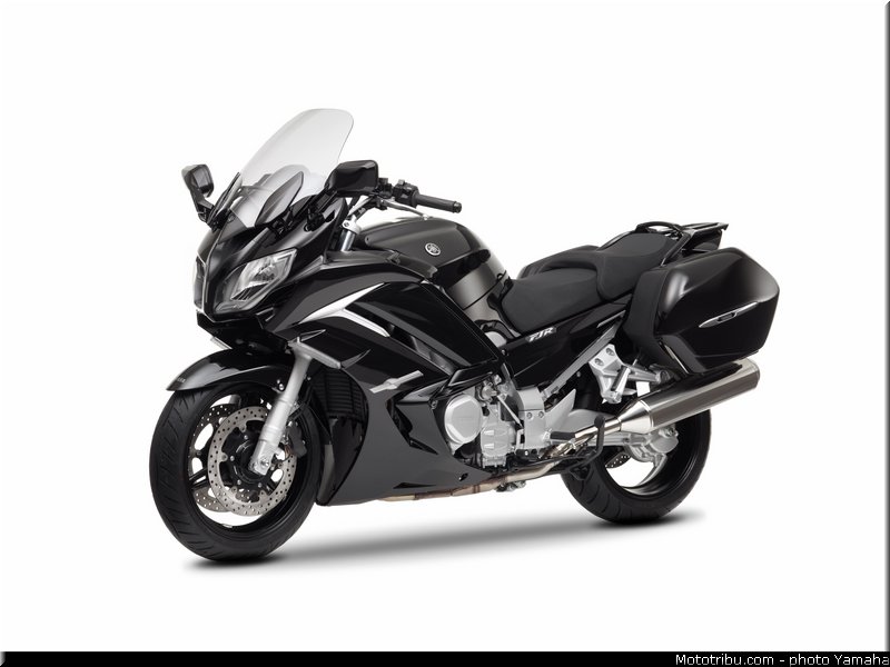 yamaha_2013_fjr_1300_a_012