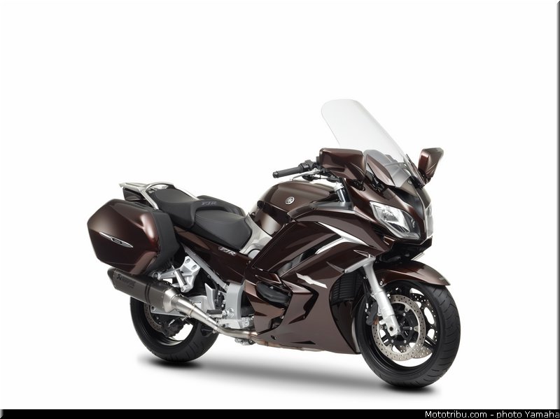 yamaha_2013_fjr_1300_a_013