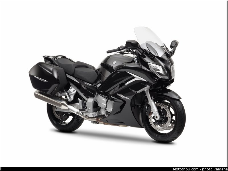 yamaha_2013_fjr_1300_a_033
