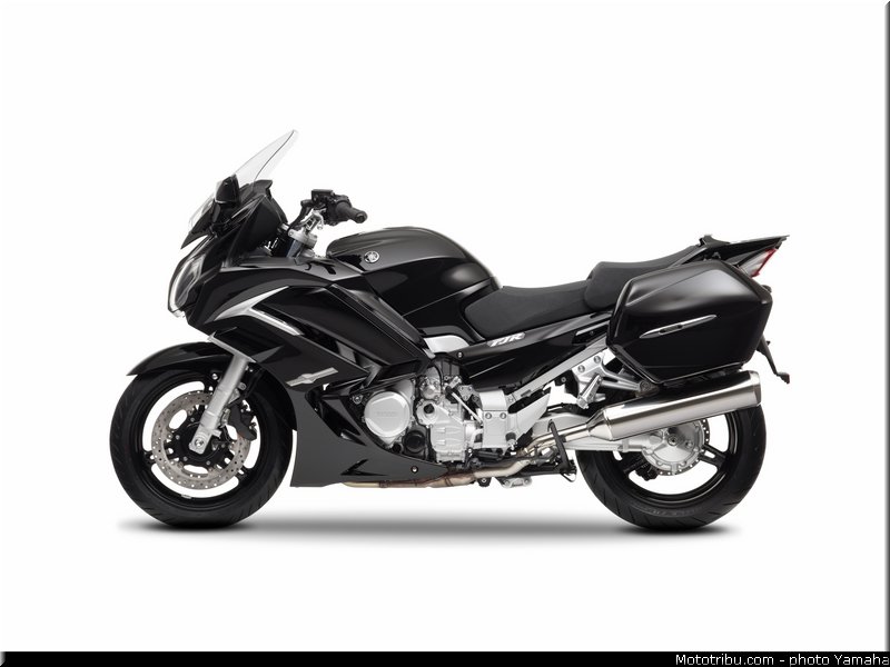 yamaha_2013_fjr_1300_a_034
