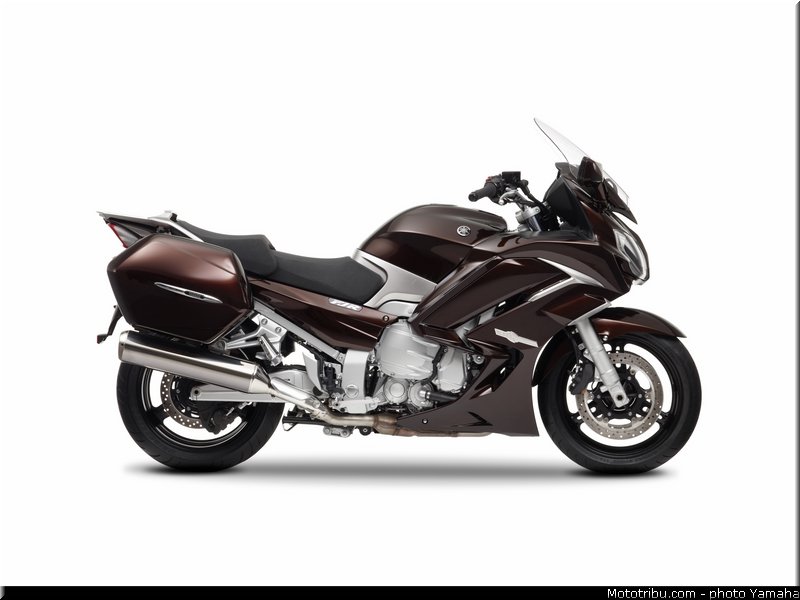 yamaha_2013_fjr_1300_a_035