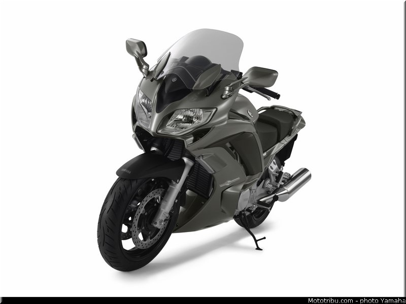 yamaha_2013_fjr_1300_a_042