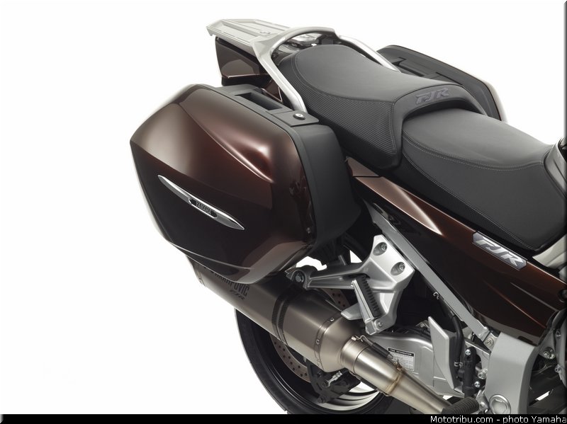 yamaha_2013_fjr_1300_a_062