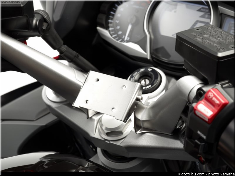 yamaha_2013_fjr_1300_a_070