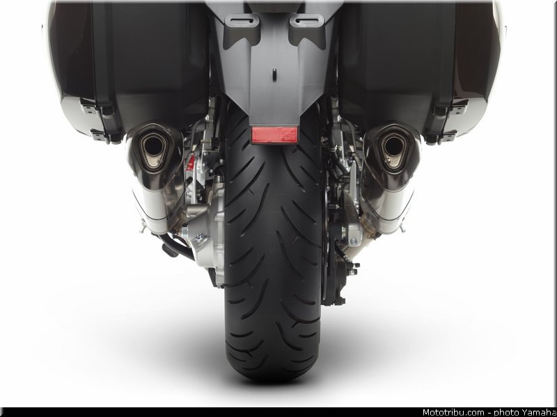yamaha_2013_fjr_1300_a_081