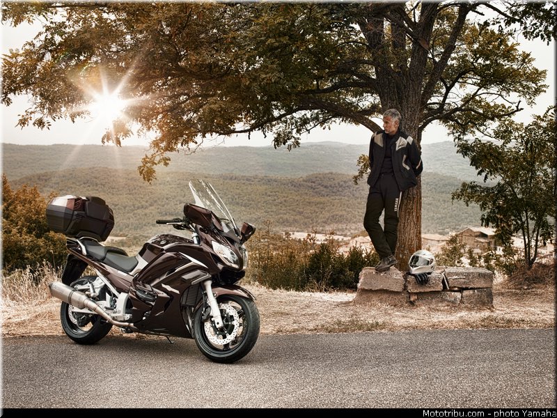 yamaha_2013_fjr_1300_as_001