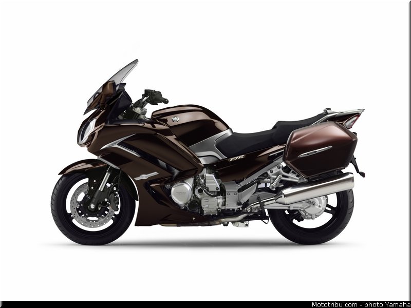 yamaha_2013_fjr_1300_as_010