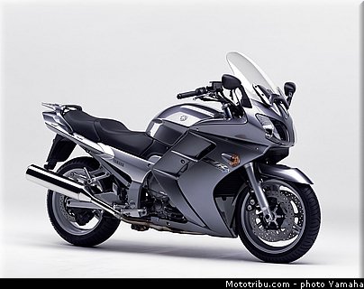 yamaha_2003_fjr_1300_005.jpg