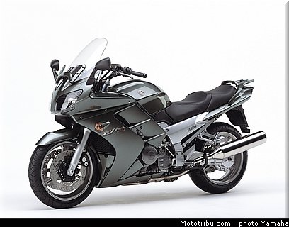 yamaha_2004_fjr_1300_004.jpg