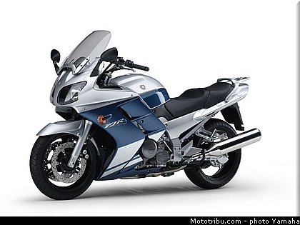 yamaha_2005_fjr_1300_004.jpg