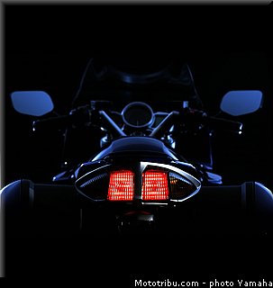 yamaha_2006_fjr_1300_a_004.jpg