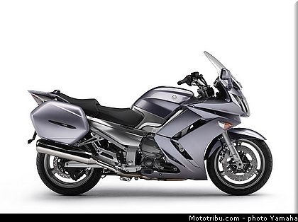 yamaha_2006_fjr_1300_a_005.jpg
