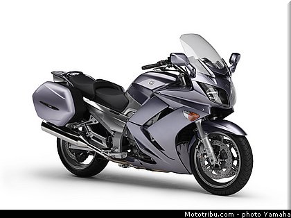 yamaha_2006_fjr_1300_a_006.jpg
