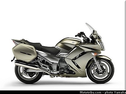 yamaha_2006_fjr_1300_a_007.jpg