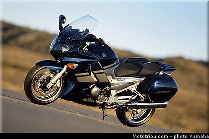yamaha_2006_fjr_1300_as_004.jpg
