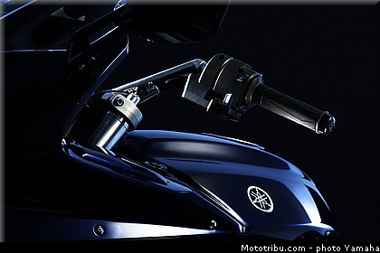 yamaha_2006_fjr_1300_as_005.jpg