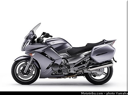 yamaha_2006_fjr_1300_as_010.jpg