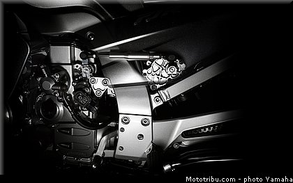 yamaha_2006_fjr_1300_as_019.jpg