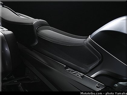 yamaha_2006_fjr_1300_as_022.jpg