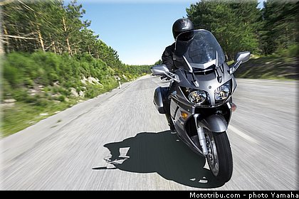 yamaha_2007_fjr_1300_a_003.jpg