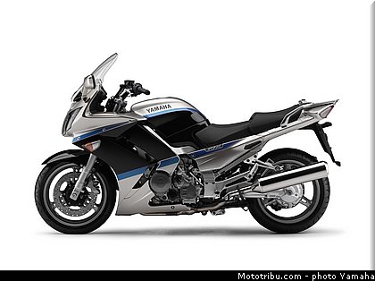 yamaha_2009_fjr_0001_a_011.jpg