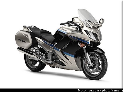 yamaha_2009_fjr_0002_as_010.jpg