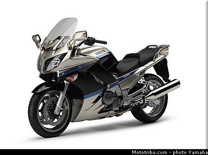 yamaha_2009_fjr_0002_as_020.jpg