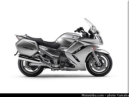 yamaha_2011_fjr_1300_a_009.jpg