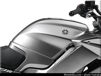yamaha_2012_fjr_1300_a_013.jpg